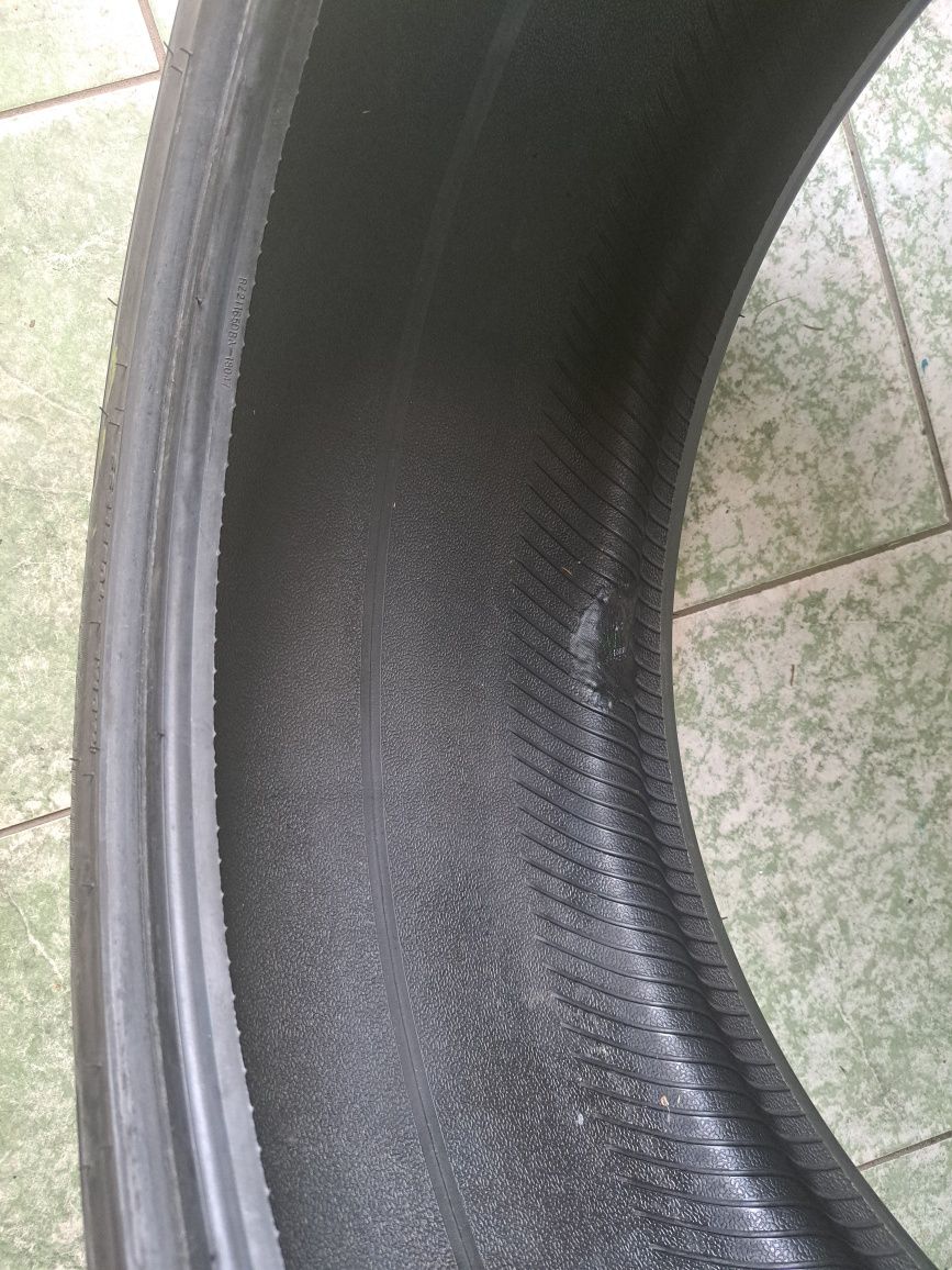 2 anvelope 265/35 R21 Hankook