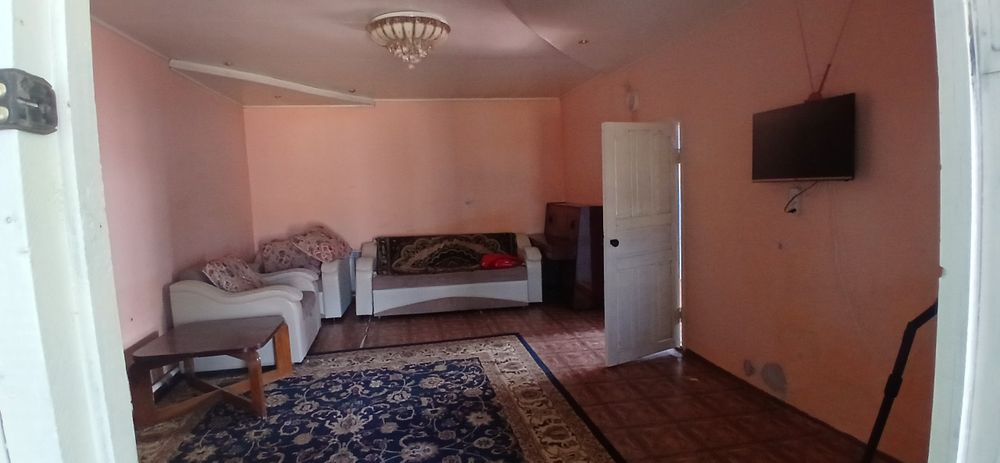 4×бөлмелі үй жалға беріледі.