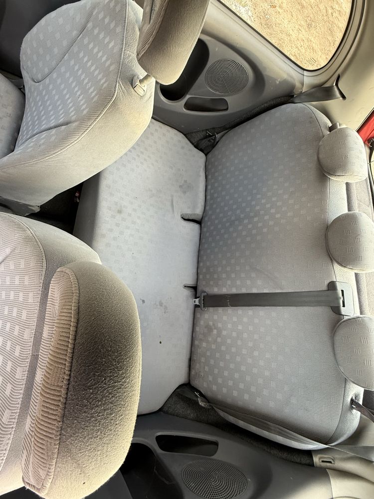 Vand Nissan Micra