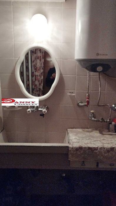 Тристаен апартамент в гр. В. Търново до Пожарната