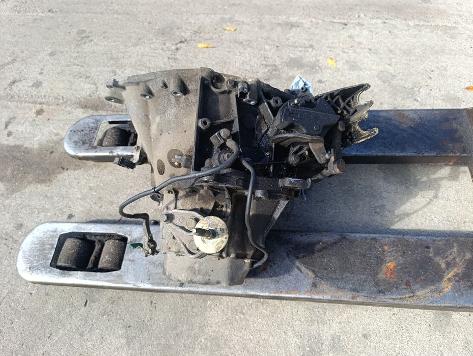 Скоростна кутия Пежо 307 2.0 хди / Peugeot 307 2.0 hdi