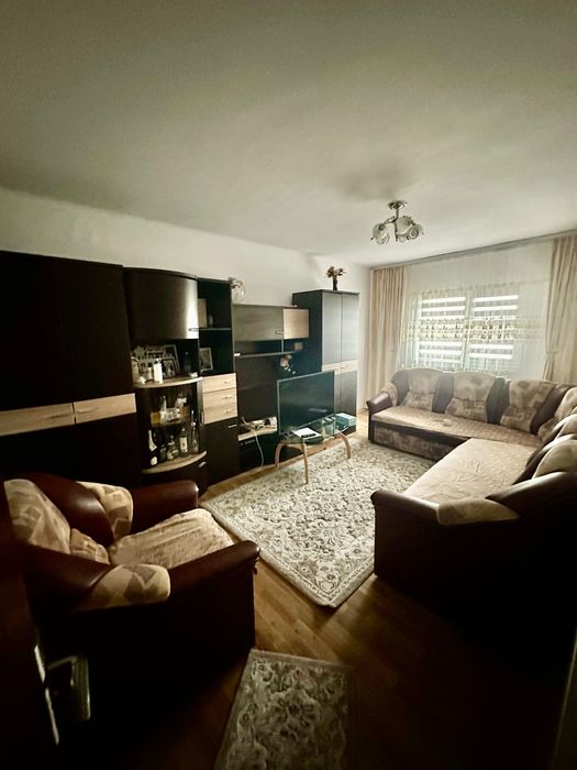 Apartament 3 camere zona Garii