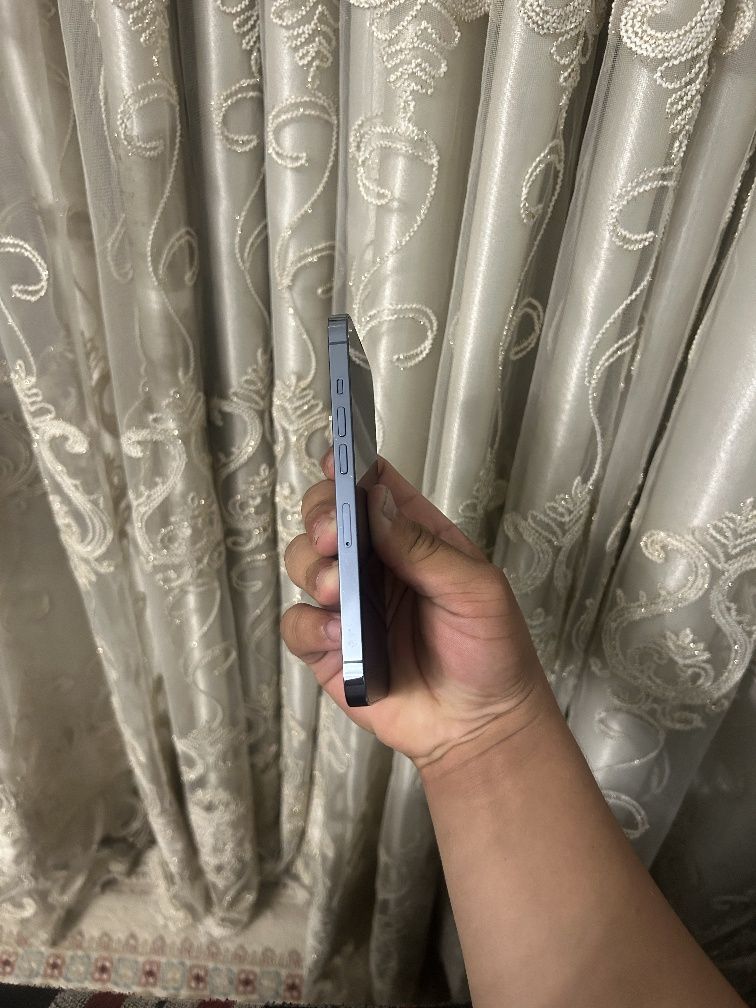 Iphone 13 pro
Xotirasi 128
Yili 2023
Rangi koʻk
Dakument karobka yoq
Y
