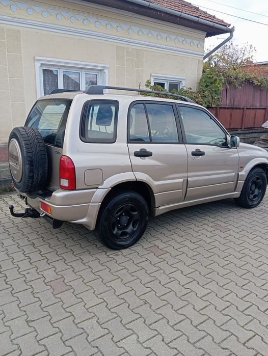 Suzuki grand Vitara 4x4 reductor de la mic la mare