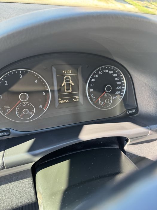 Vand VW Touran 1.6 Diesel 2013