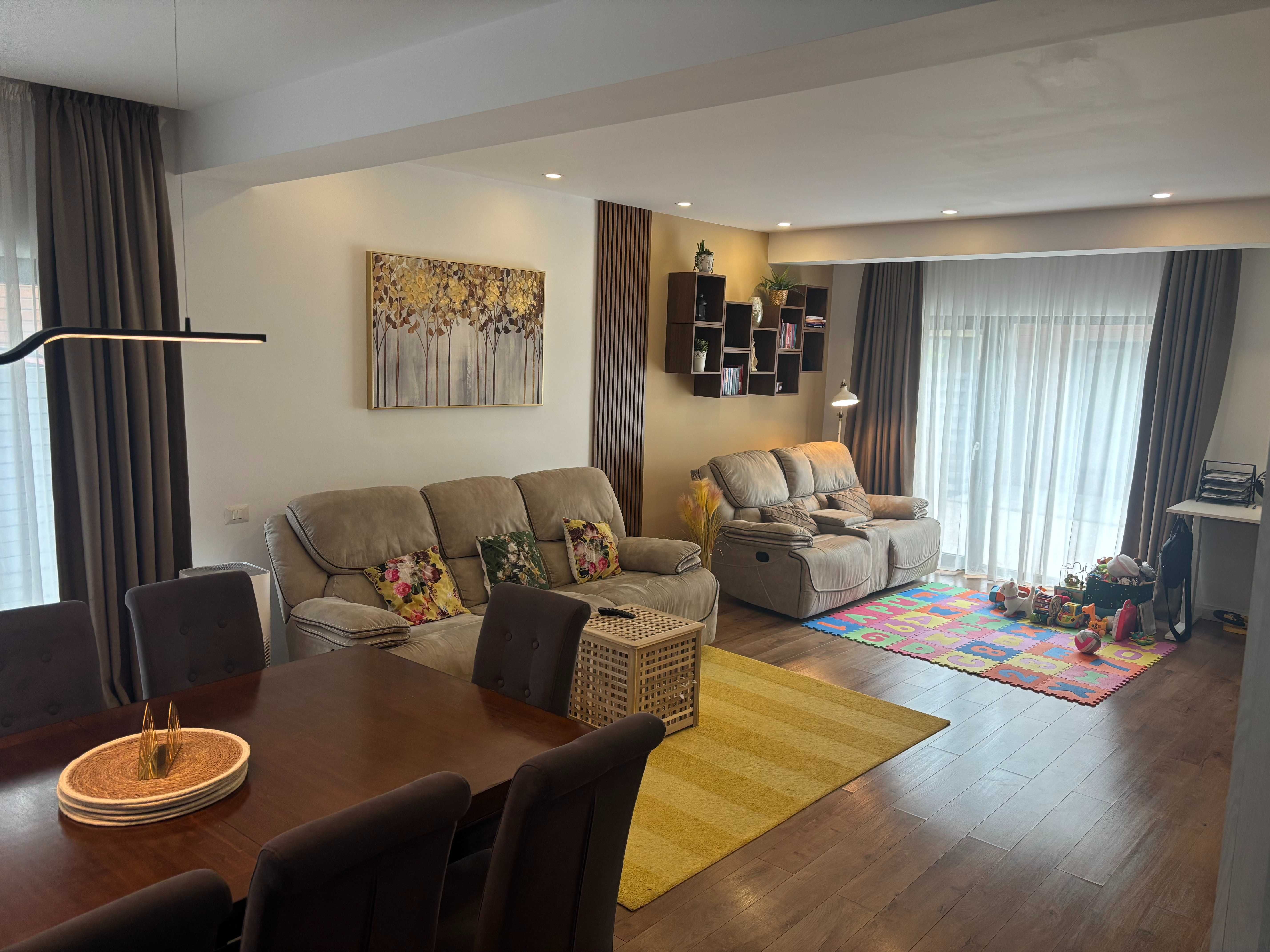 Casă de închiriat în Tunari – ideală pentru familie, în complex privat