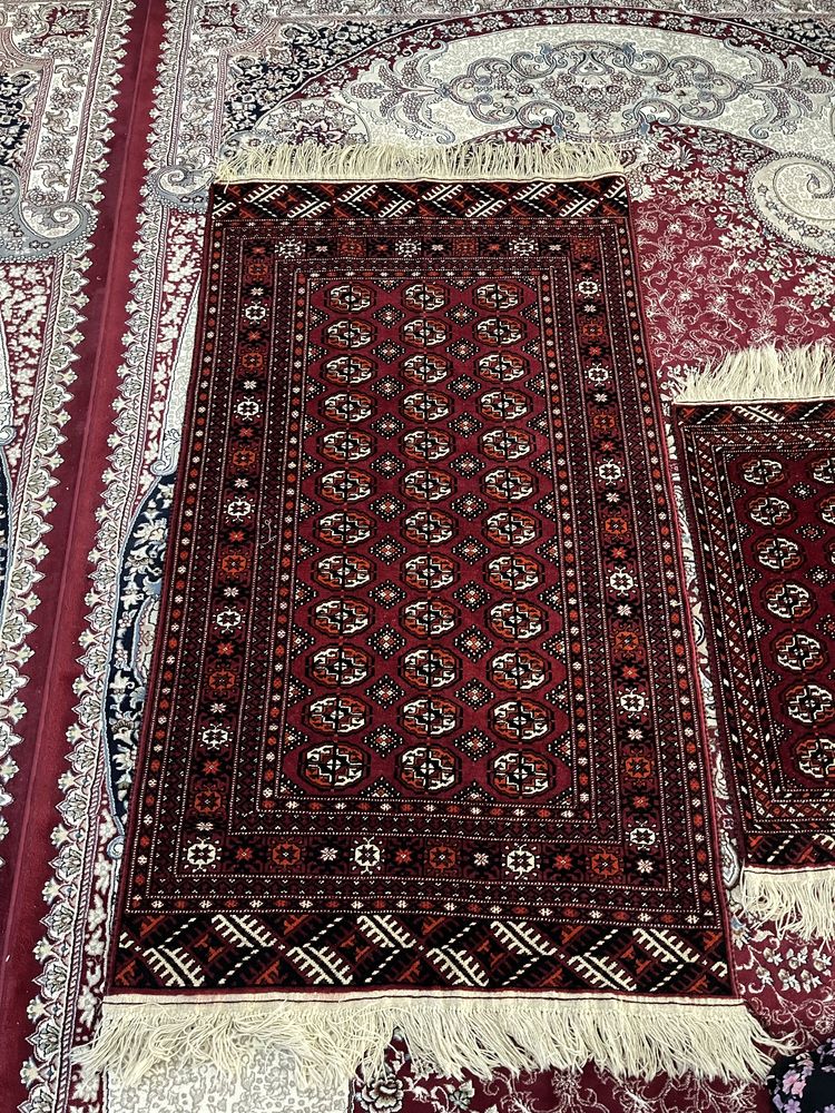 Asl Turkman gilam sotiladi 3 tasi birga Sotiladi