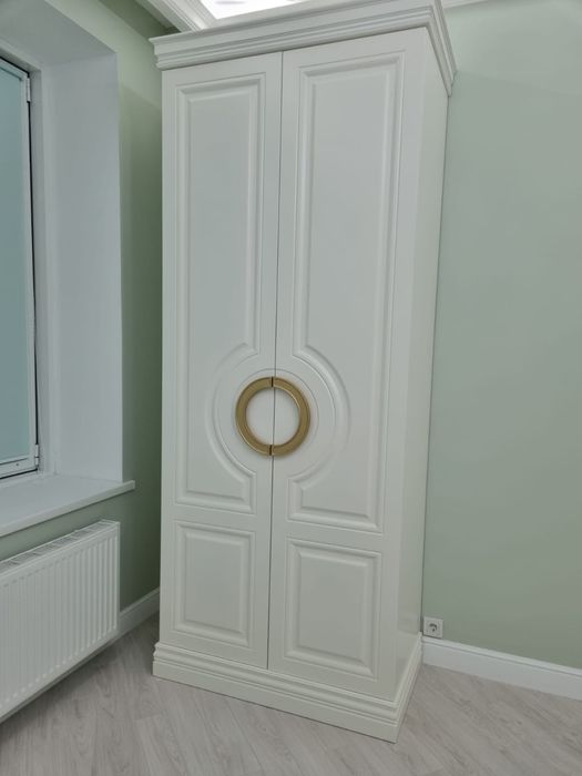 Шкаф белый новый