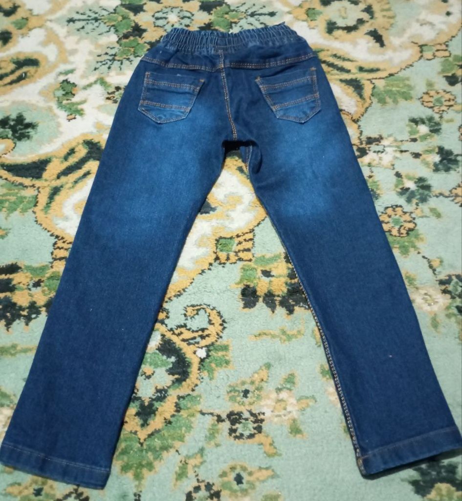 5-6 жаска новый джинсы