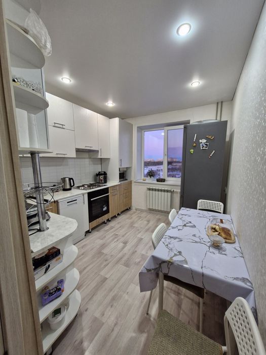 Продам квартиру в 7-43