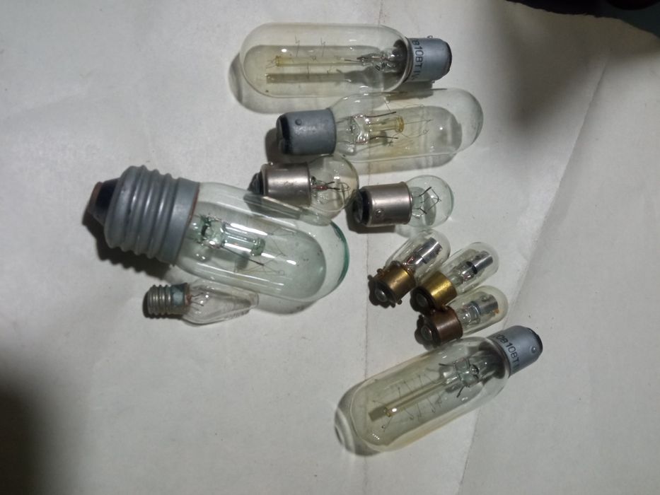 Радиолампы.   . .