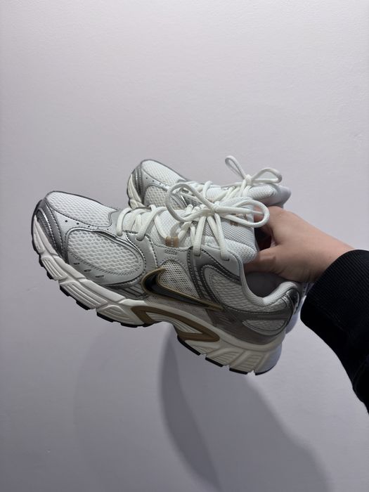 Nike Спортни обувки V5 RNR HJ5228-102