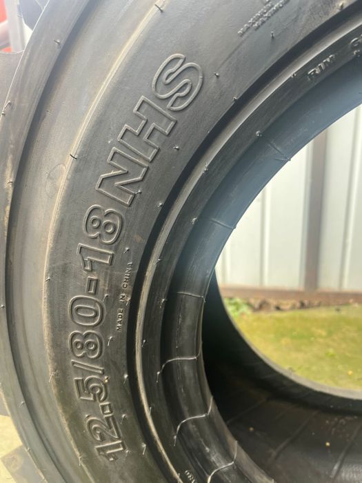 Anvelope michelin buldoexcavator