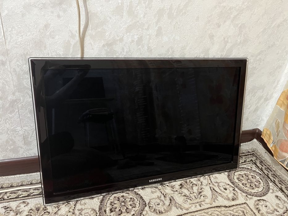 Продам Телевизор Samsung 32″ Full HD отличное состояние