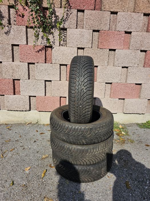 Anvelope de iarnă 195/65 R15 Continental aproape noi!
