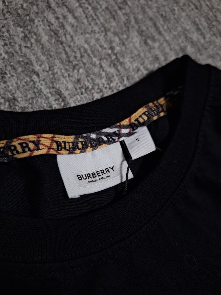 Тениска Burberry