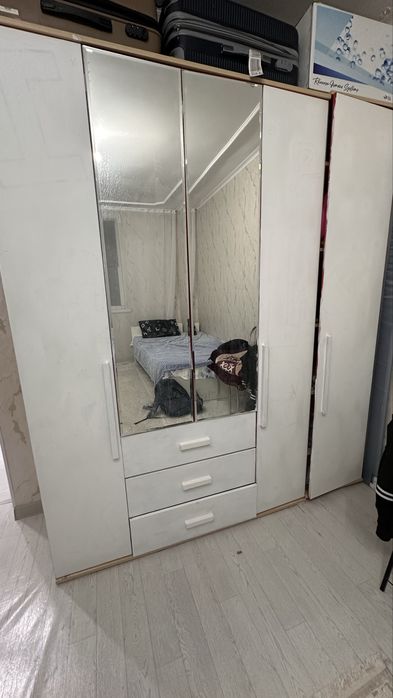 Продам шкаф в зорошем состоянии