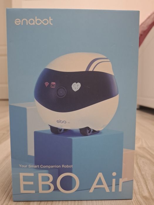 Робот-няня Ebo Air для детей и домашних животных
