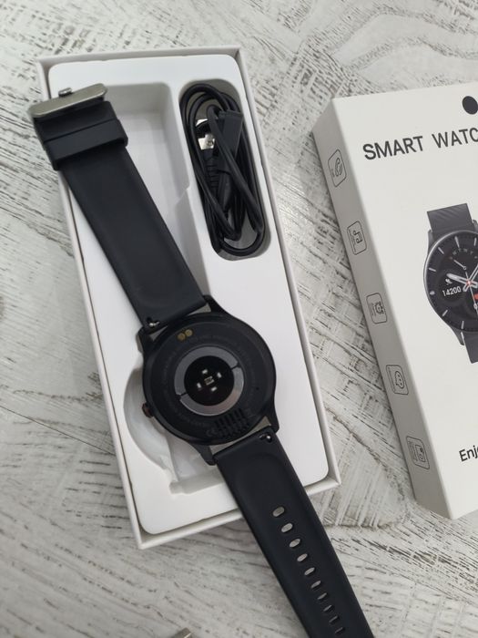 Смарт часовник smart watch