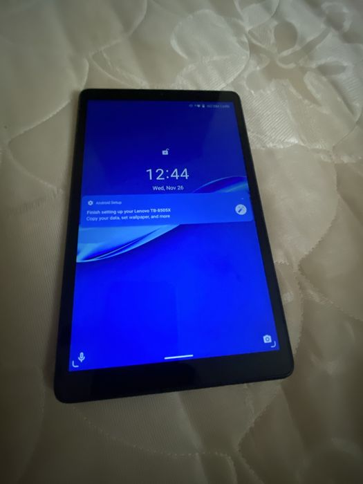 Tableta lenovo m8