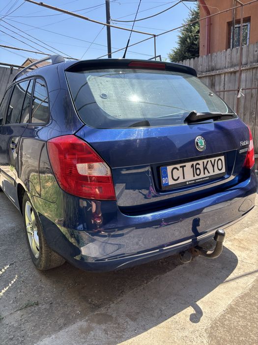 Skoda Fabia 2    ..