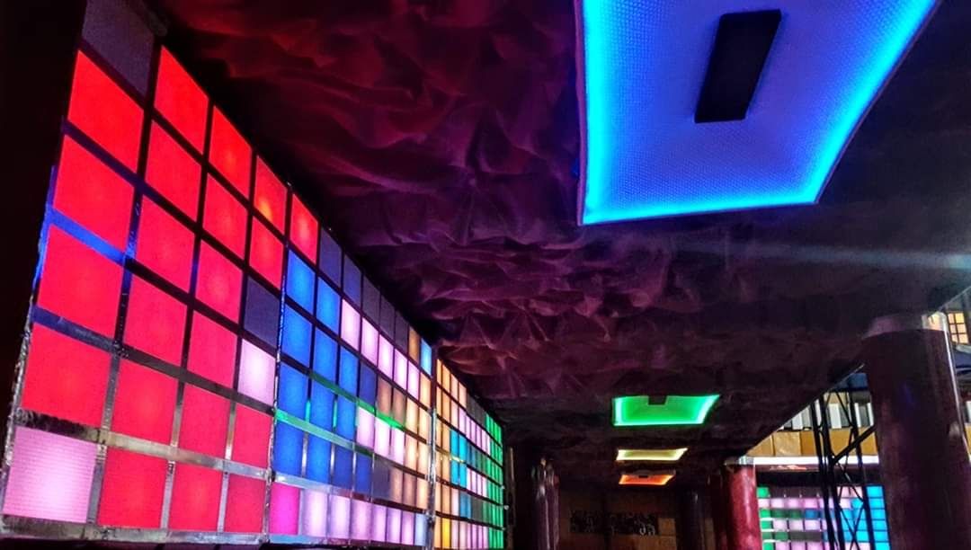 Club capele bar lumini cort drapaj sala evenimente led rgb decoratiuni