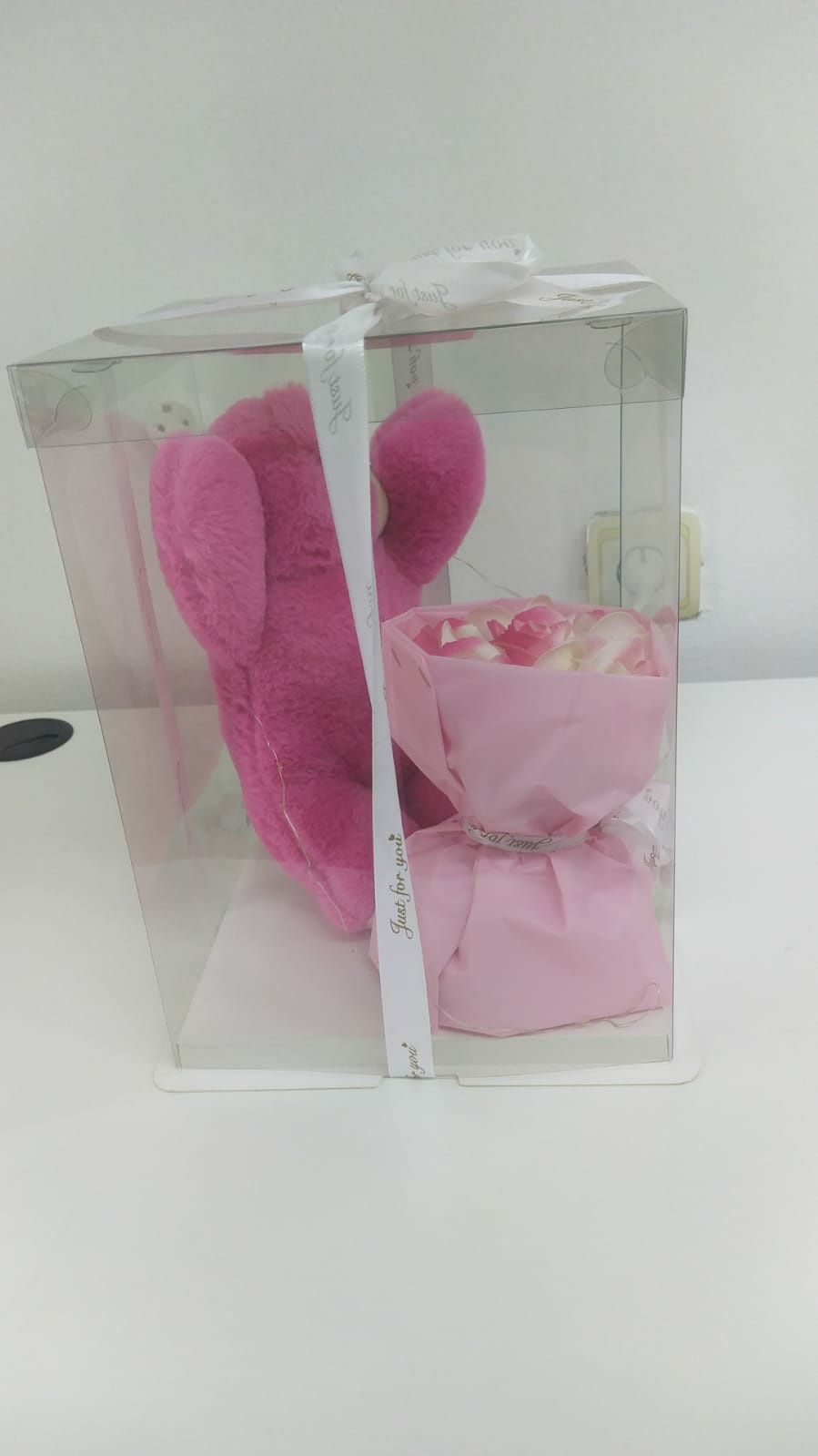 Мишки с Букетом роз,Подарки для женщин,Мишка,Игрушки,Подарок