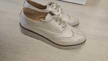 Pantofi oxford crem noi