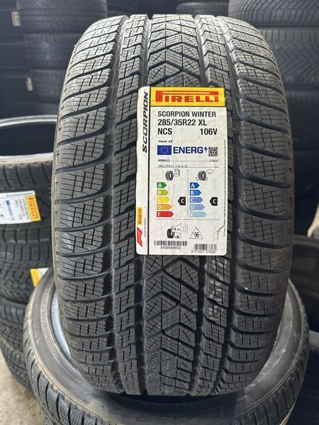 285/35/22//265/35/22 PIRELLI TESLA