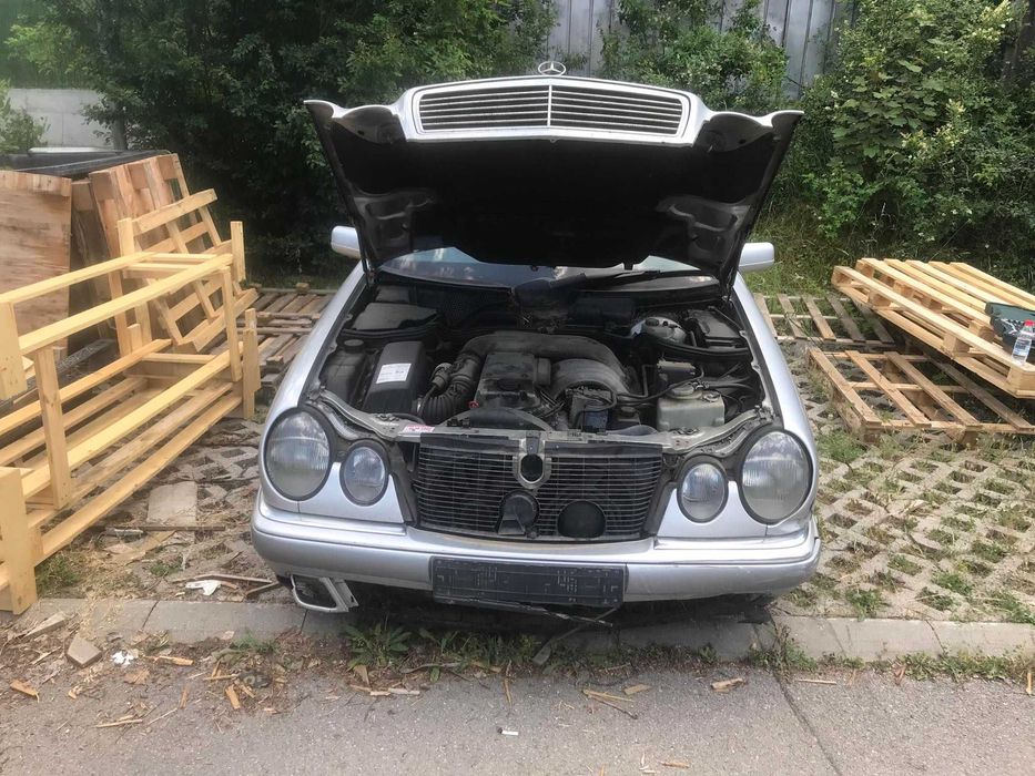 Mercedes-Benz E-класа (W210) E 300 D (210.020) (136 Hp) на части