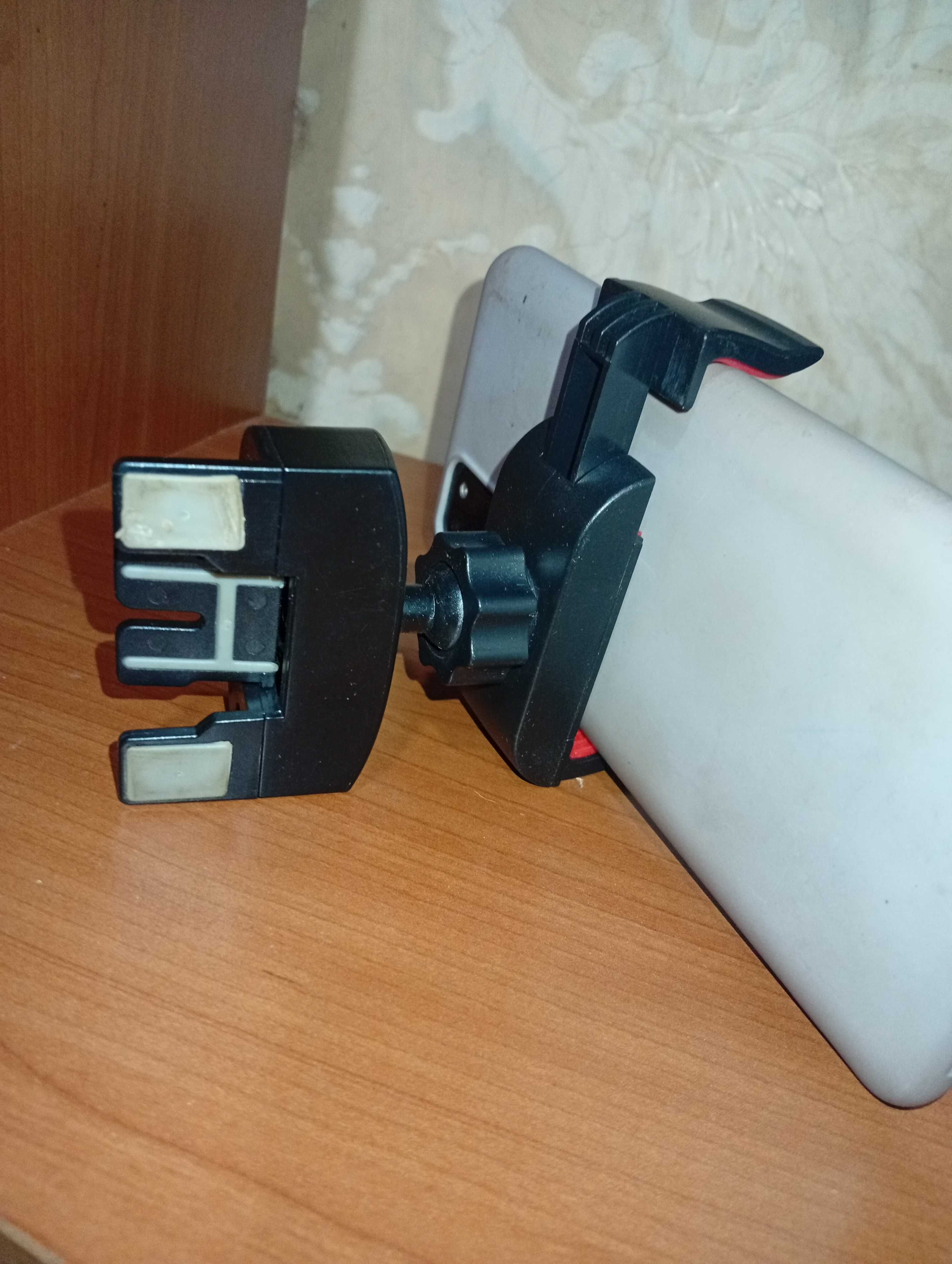 Suport Telefon Aerisire