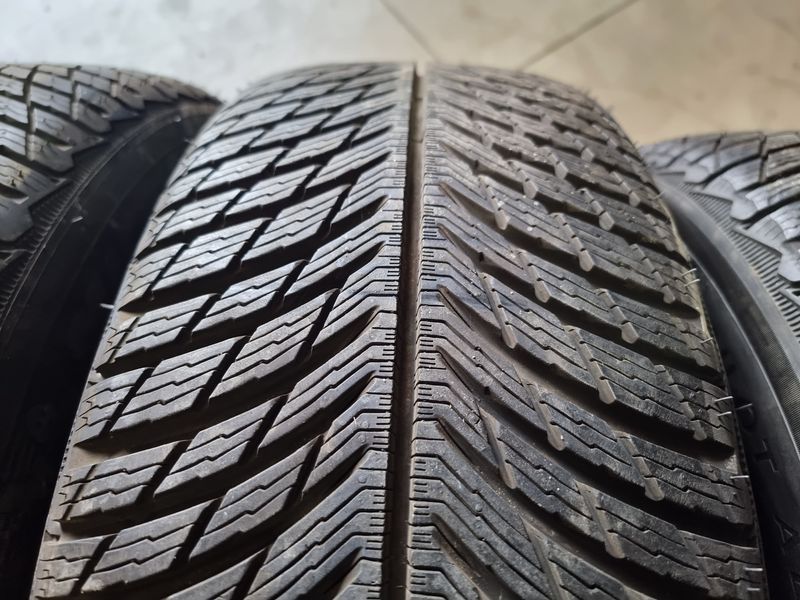 235/60/18 MICHELIN 4бр