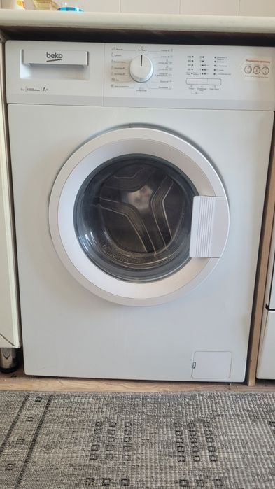 Стиральная машина в хорошем состоянии