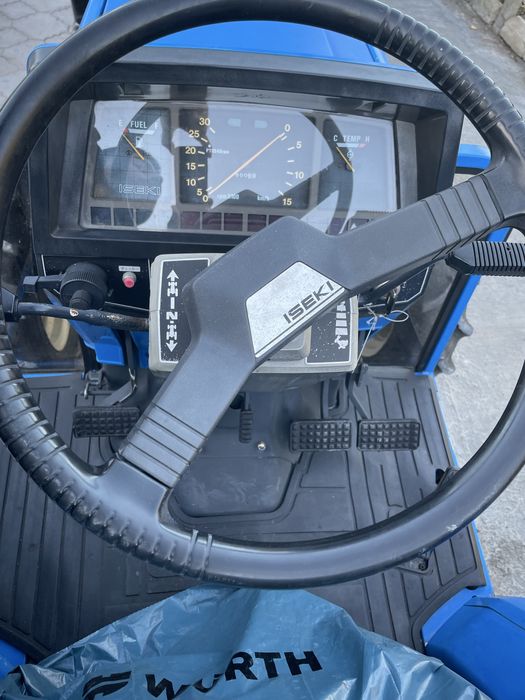 Vând tractor Iseki TA270A – 27 CP, diesel, stare excelentă