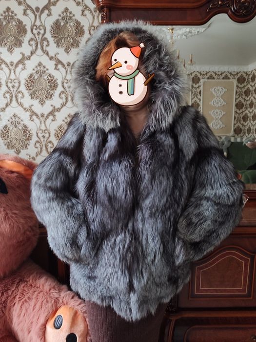 Продам шубу из чернобурки.