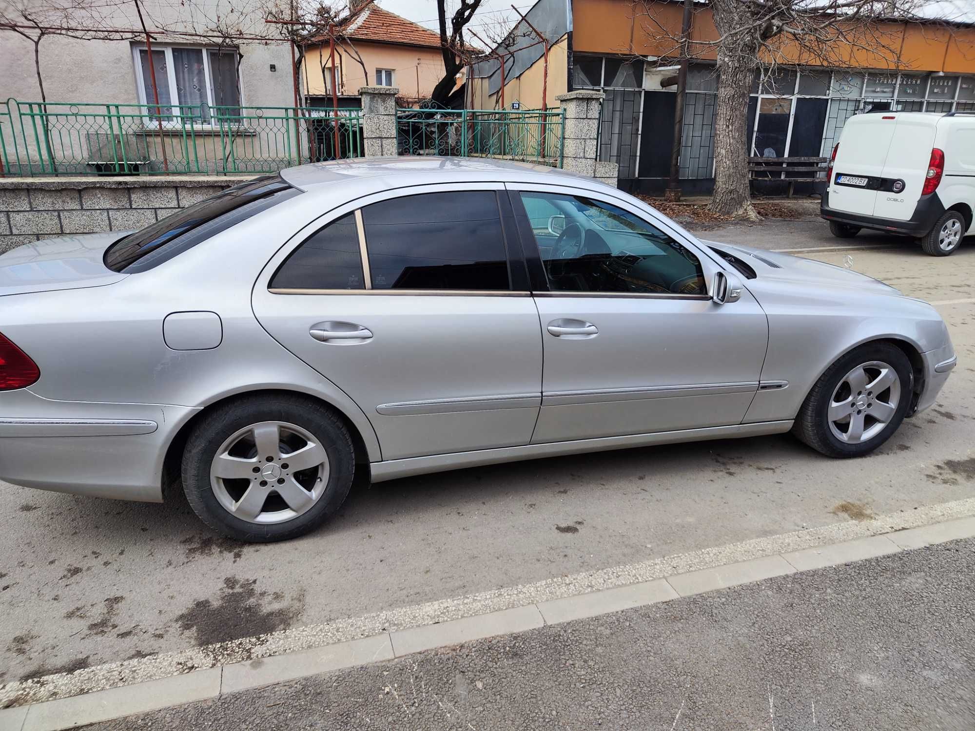 НА ЧАСТИ W211 E class 280 cdi редови 2004 ляв волан