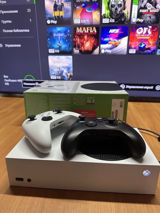 Xbox Series S+ 2 геймпада 27 игр внутри памяти