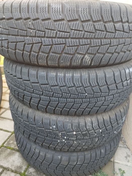 Anvelope iarna  175-65-15
