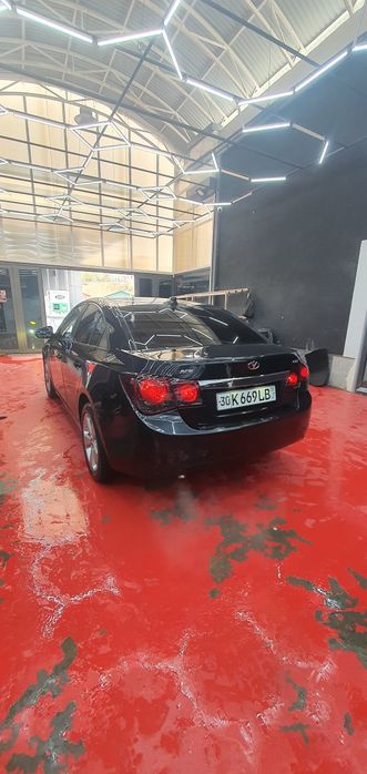 Автомобиль Dewoo Kruz