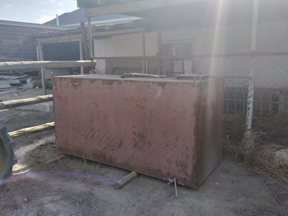 Е́мклсть сатылады