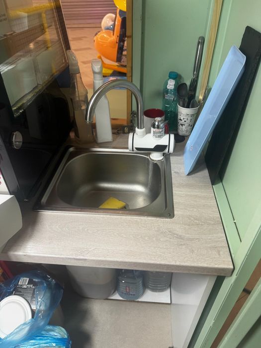 Vand rulota  comerciala tip tramvai