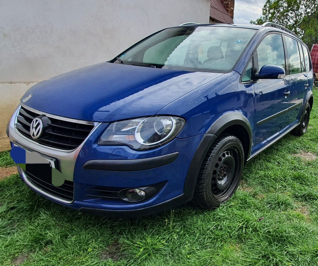 Vand VW Cross Touran 2009, 7 locuri !