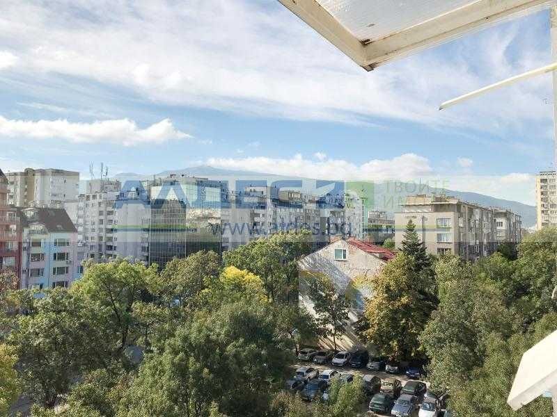 Продава се Тристаен апартамент в София, Лагера - 128 кв.м за 2334 €/кв.м - Снимка #11
