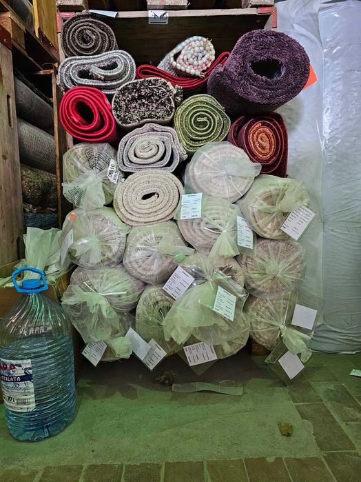 COVOR DIN LANA 140x200cm de lux, nou, Elvetia