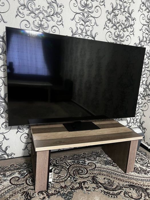 Televizor Samsung QLED 4K UHD QE75Q80AAU