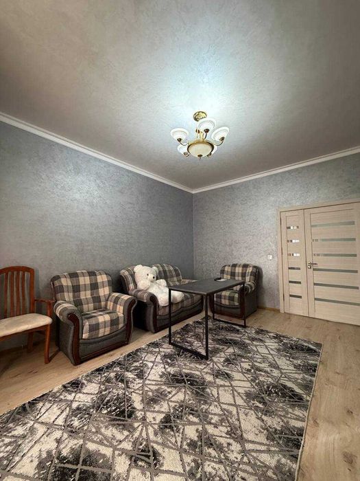 Манзара 2/8/16 Новостройка с мебелью и техникой