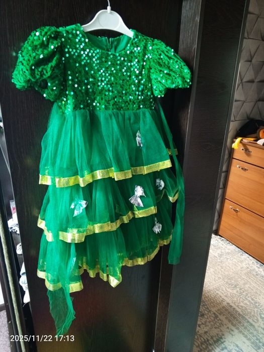 Продам платья по 2000тг