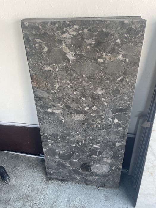 Продам плитки новые