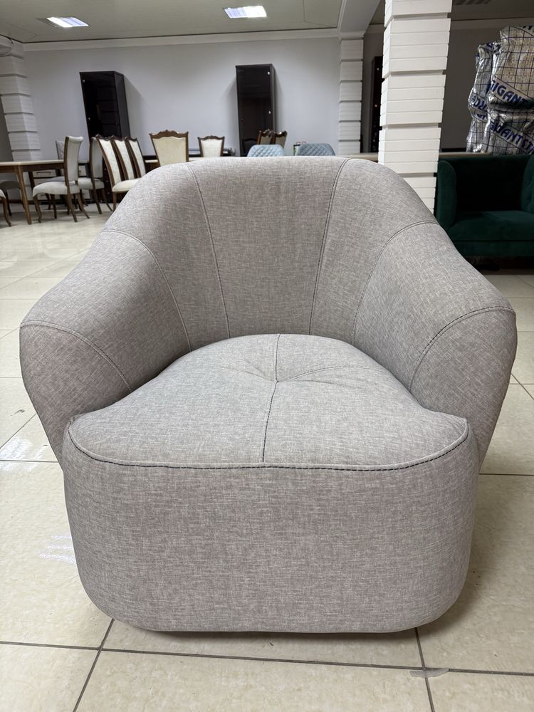 Mebel yumshoq devan