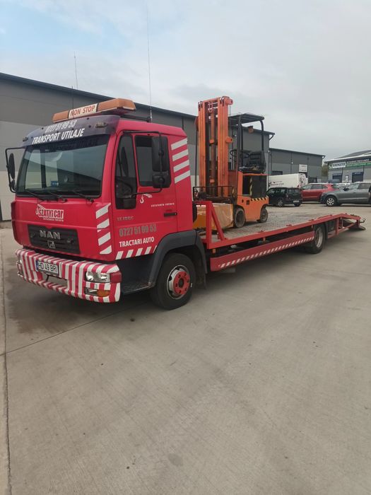 Tractări auto utilaje non stop